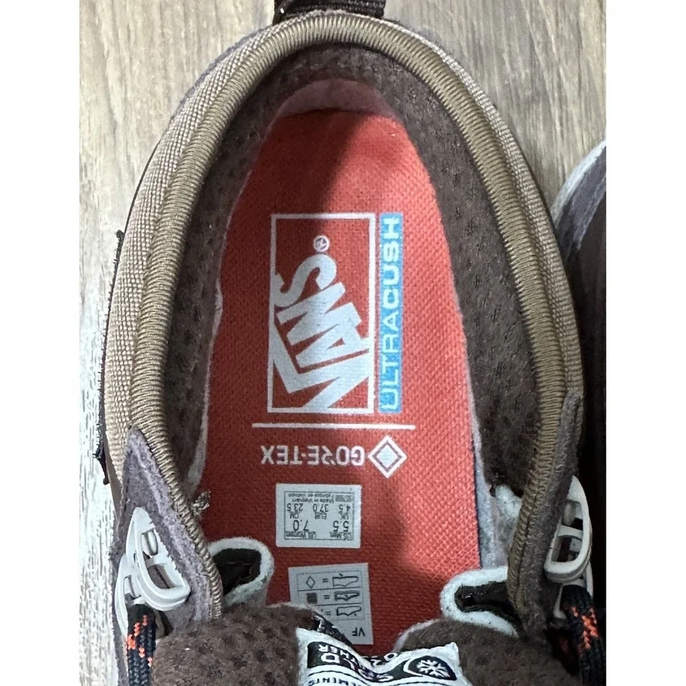 Vans shoes are